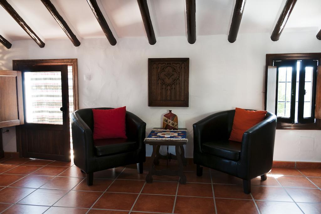 Bed and Breakfast Cortijo La Haza Iznájar Habitación foto